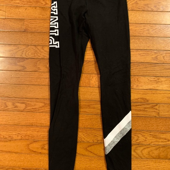 Perfect yoga leggings - Picture 2 of 7